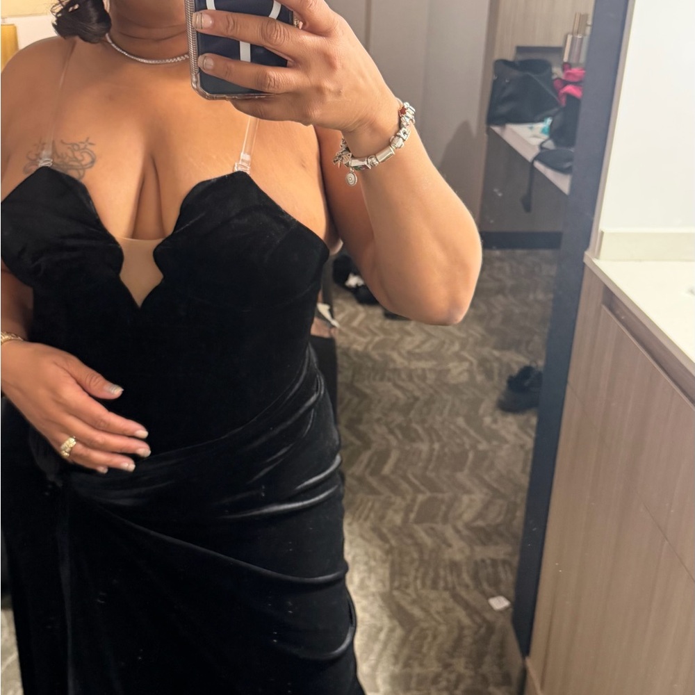 Strapless Notched Neck High Split Neck Velvet Bla… - image 5